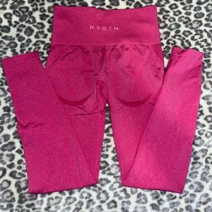 NVGTN Contour Leggings